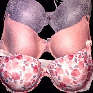 COPY - 3 Marilyn Monroe Bras